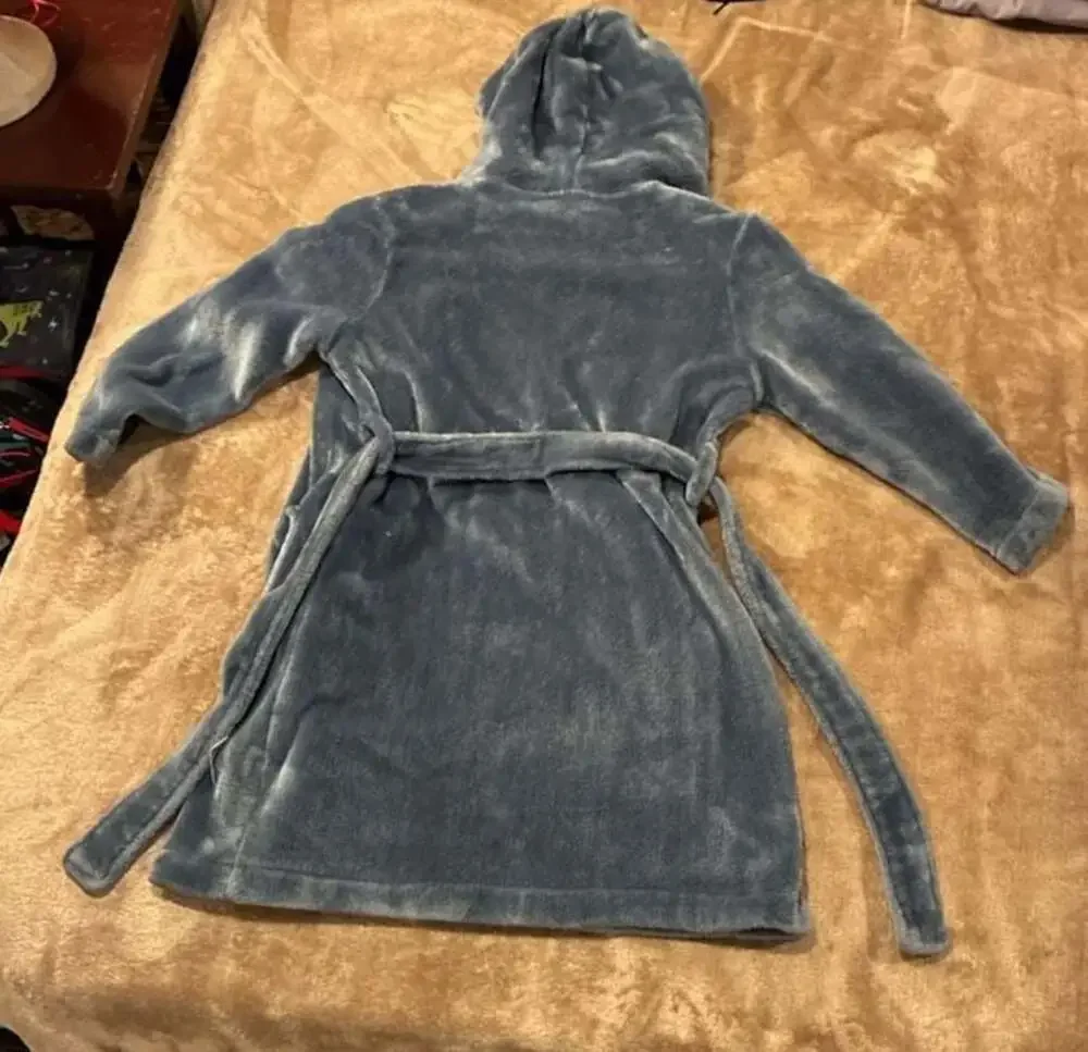 Pottery Barn Kids Plush Hooded Bathrobe Blue Size 4-6